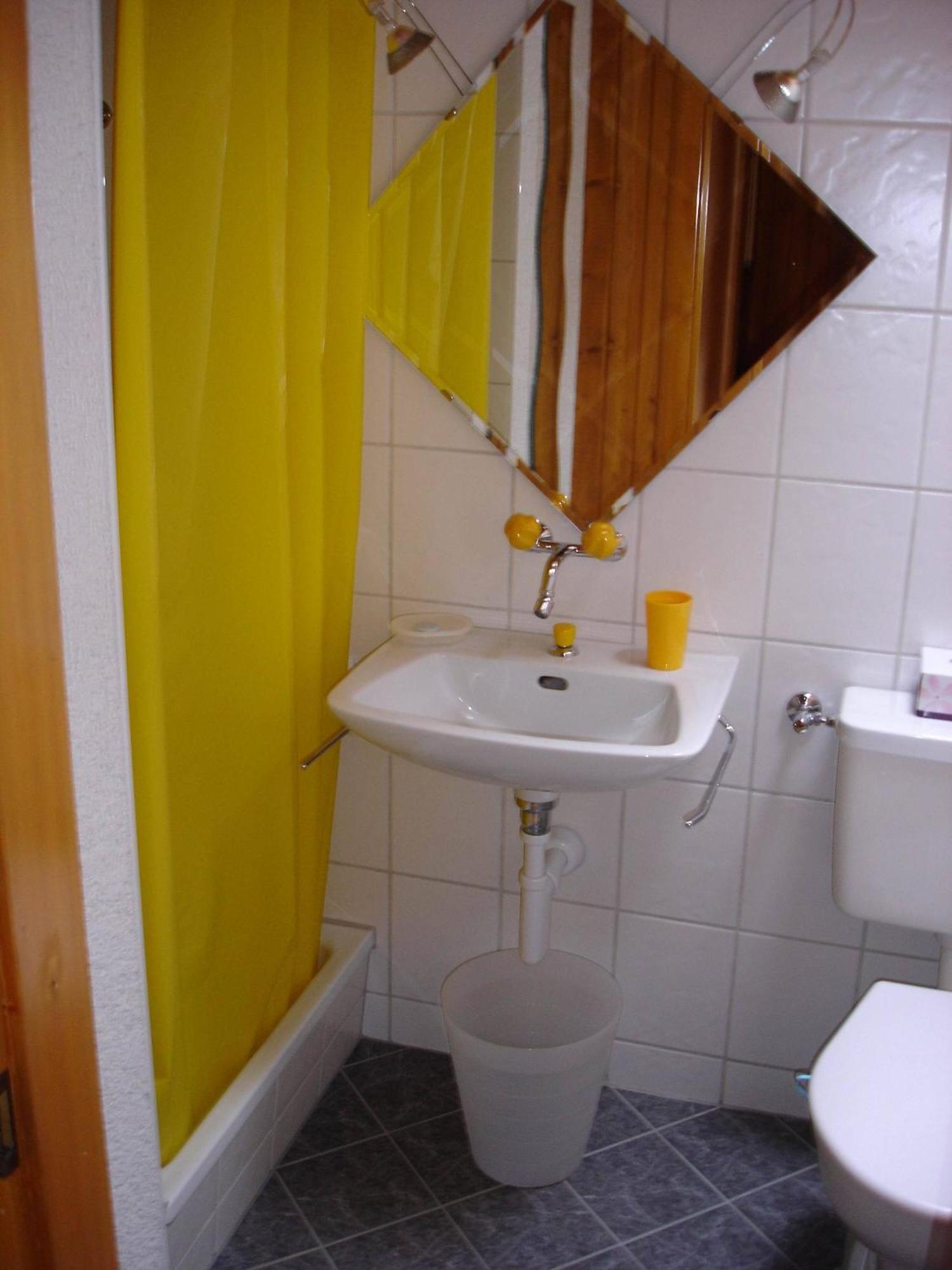 Chalet Sunneschyn Schwanden  Екстер'єр фото