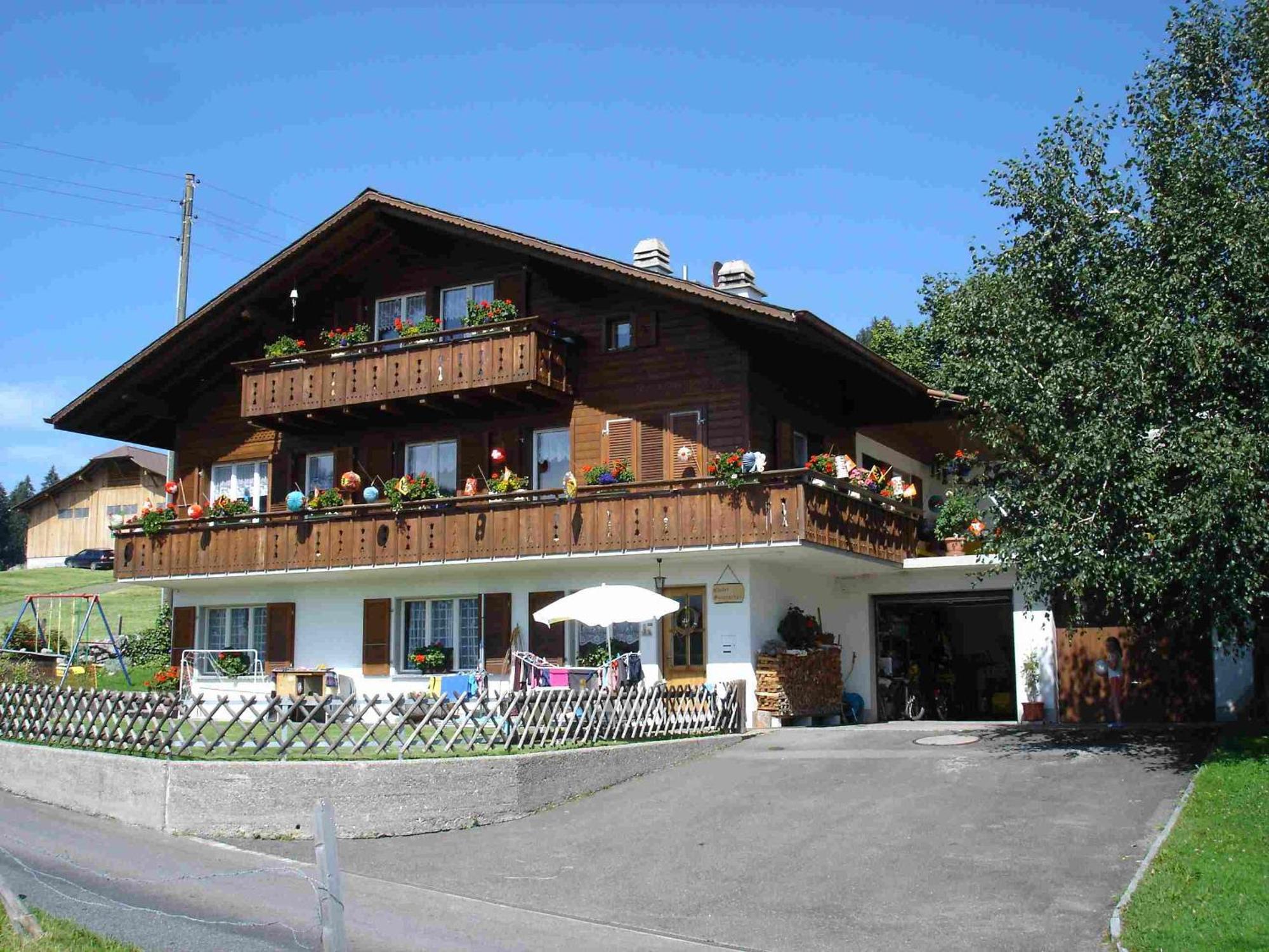 Chalet Sunneschyn Schwanden  Екстер'єр фото